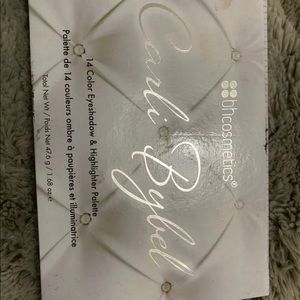 BH cosmetics X Carli Bybel palette